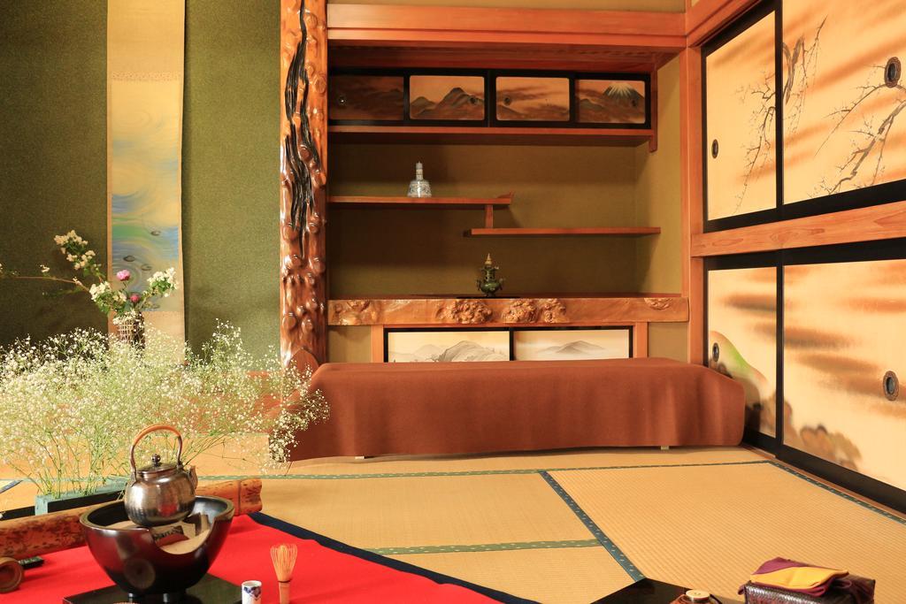 Kougetsu Sanso -- Moon Villa In Tokyo Хачиоджи Екстериор снимка